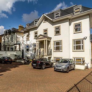 Windsor Holiday Apartments